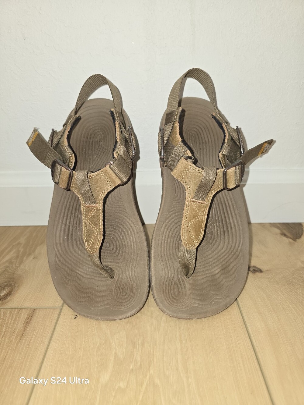 Lems Switchback Sandals- Size 8